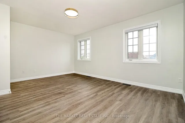 Additional image 17 of 52 Pefferlaw Circ