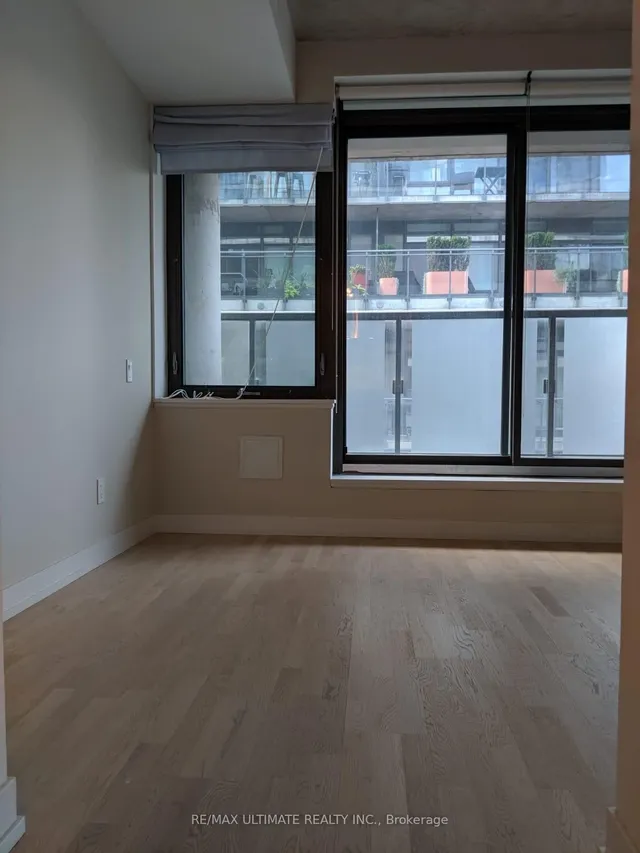 Additional image 8 of 560 King St Unit 604