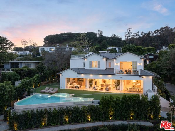 1682 San Onofre Dr, Pacific Palisades, CA 90272