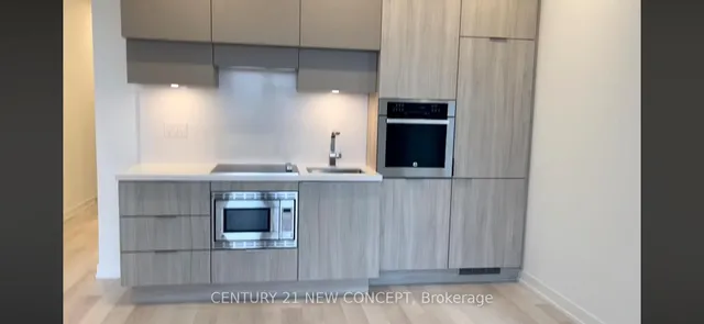 Additional image 37 of 39 roehampton Ave Unit 1204