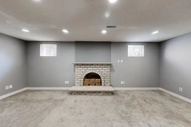 Additional image 20 of 11 GRANDHALL Crt
