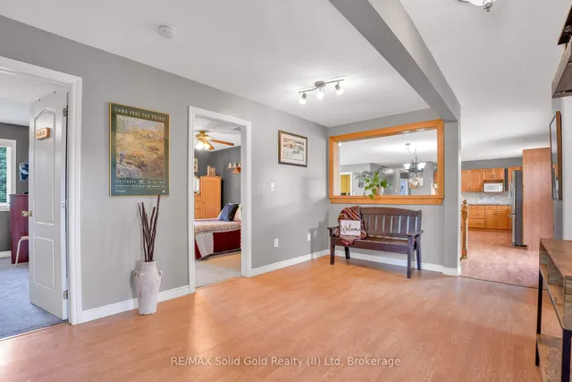 Additional image 18 of 2006 Huron Rd