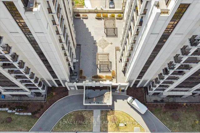 Additional image 35 of 81 Robinson St Unit 809