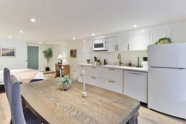 Additional image 23 of 39 Lappin Ave