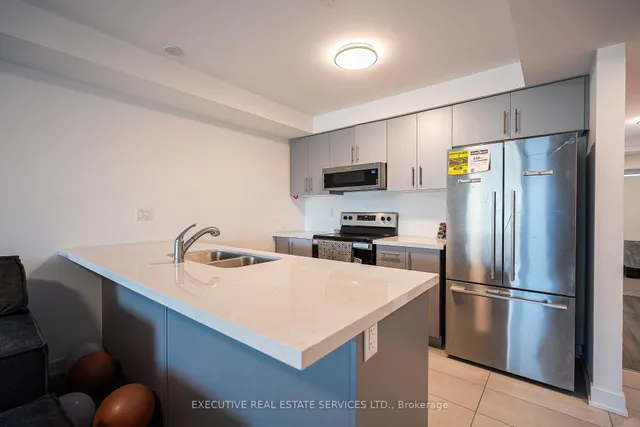 Additional image 10 of 175 Veterans Dr Unit 18