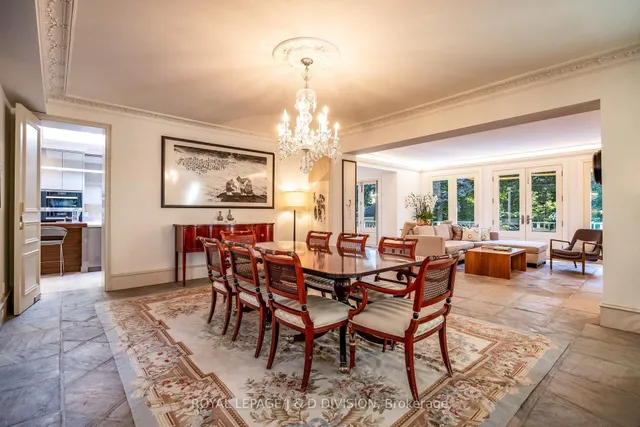 Additional image 11 of 12 Forest Glen Cres