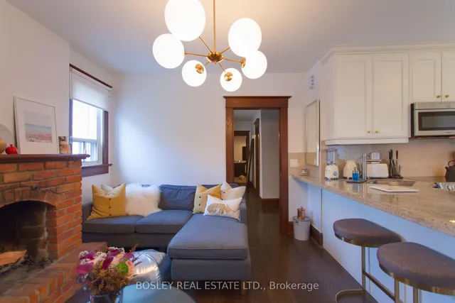 Additional image 4 of 357 Roehampton Ave