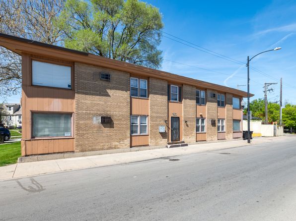 2720 E 76th Pl, Chicago, IL 60649