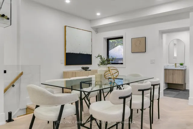 Additional image 9 of 111 Roxborough Dr