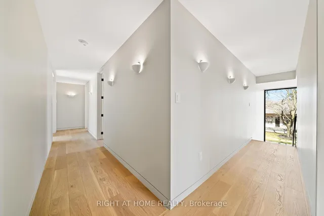 Additional image 25 of 16 Joanne Crt