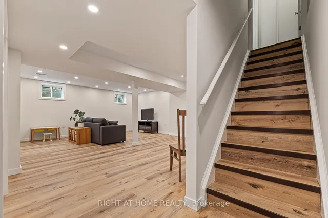 Additional image 32 of 41 Stedford Cres