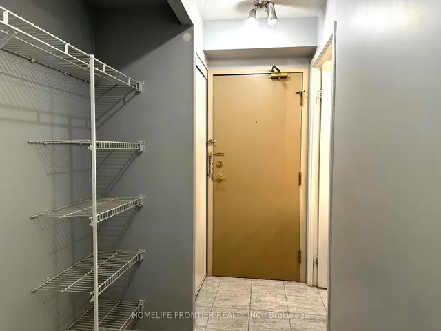 Additional image 8 of 909 Bay St Unit 417