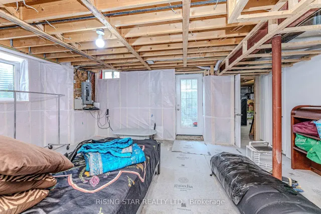 Additional image 43 of 105 Naperton Dr