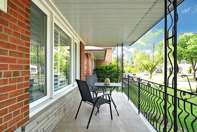 Additional image 4 of 16 Marblehead Rd