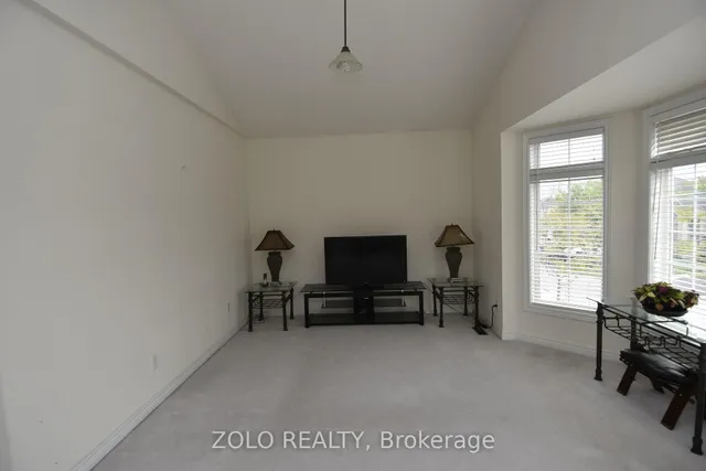 Additional image 28 of 22 Showboat Cres