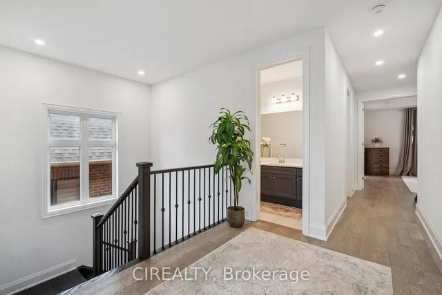 Additional image 22 of 1300 Aymond Cres