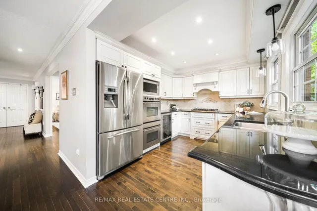 Additional image 16 of 2067 Annette Crt