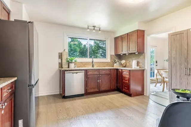 Additional image 12 of 334 Freelton Rd