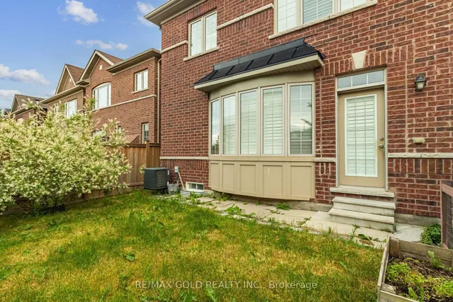 Additional image 50 of 86 Humberstone Cres