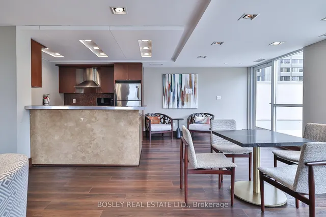 Additional image 37 of 1430 Yonge St Unit 201