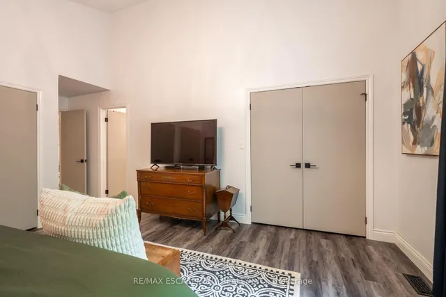 Additional image 23 of 7575 Milburough Line