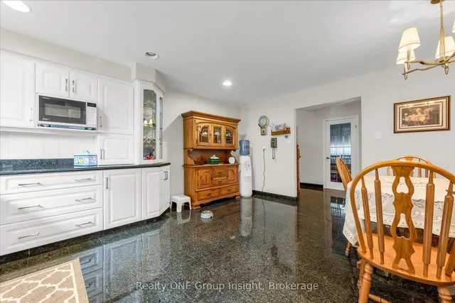 Additional image 12 of 1478 Kenilworth Cres