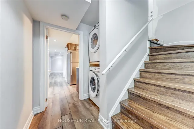 Additional image 29 of 697 Ambroise Cres