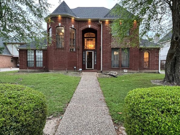 3226 Blackcastle Dr, Houston, TX 77068
