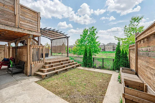 Additional image 33 of 68 Antibes Dr