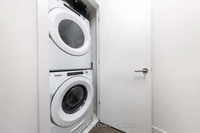 Additional image 23 of 403 Church St Unit 2205