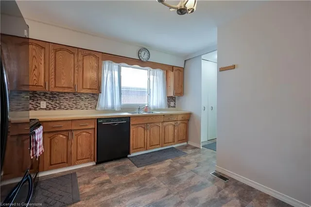 Additional image 9 of 29 Ruskview Rd