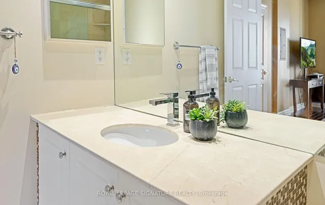 Additional image 33 of 2083 Lake Shore Blvd Unit 1613