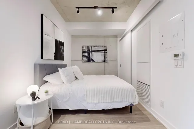 Additional image 15 of 55 Ontario St Unit 414