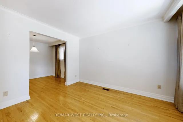 Additional image 10 of 304 Concord Ave