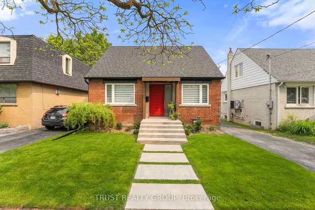 Additional image 2 of 14 Dorine Cres