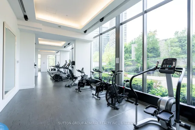 Additional image 30 of 90 Parklawn Rd Unit 1003