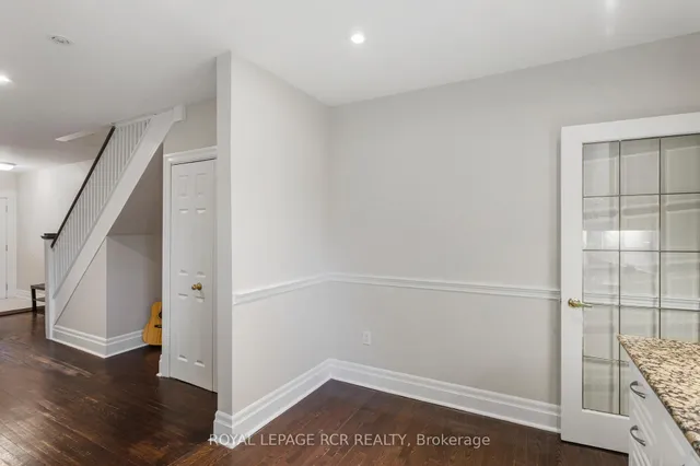 Additional image 15 of 542 Runnymede Rd