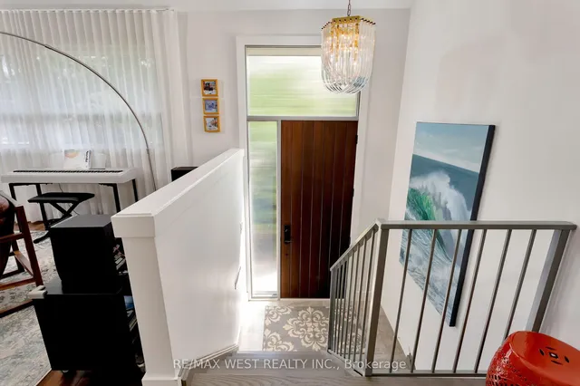 Additional image 4 of 10 Vanellan Crt