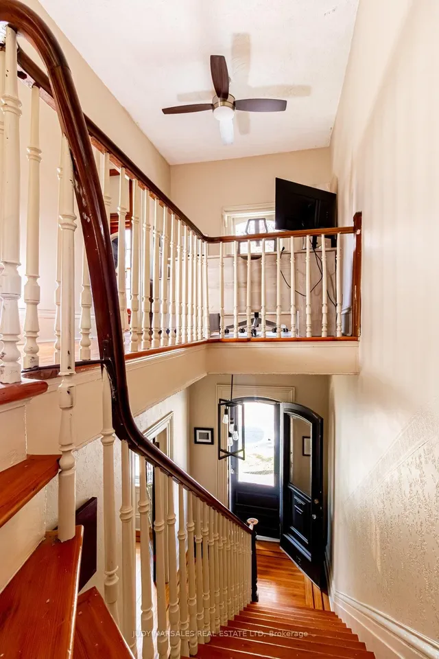 Additional image 12 of 12 Park St