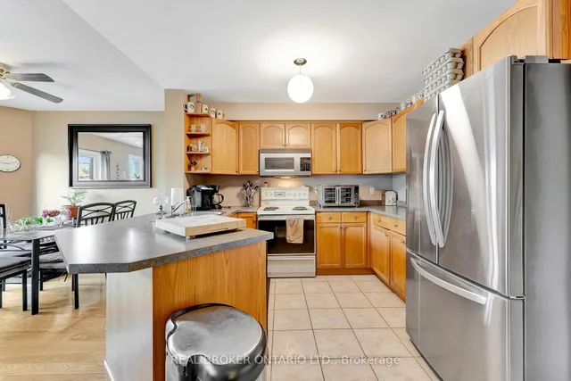 Additional image 5 of 88 Foxborough Dr