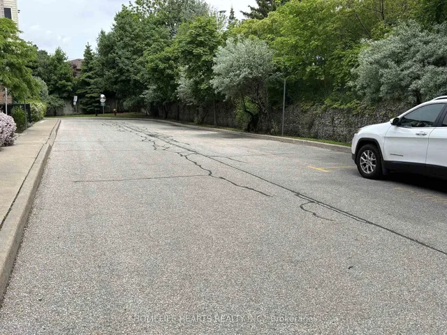 Additional image 14 of 760 Lawrence Ave Unit 197