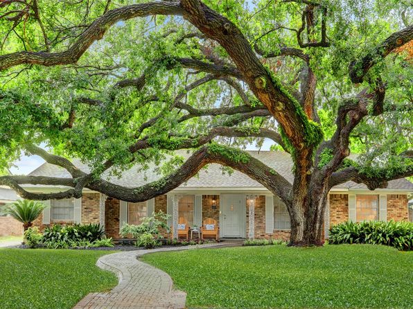 4430 Lymbar Dr, Houston, TX 77096