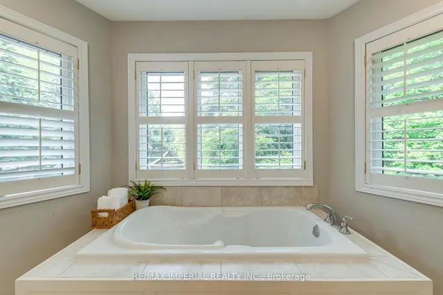 Additional image 29 of 341 Acacia Crt