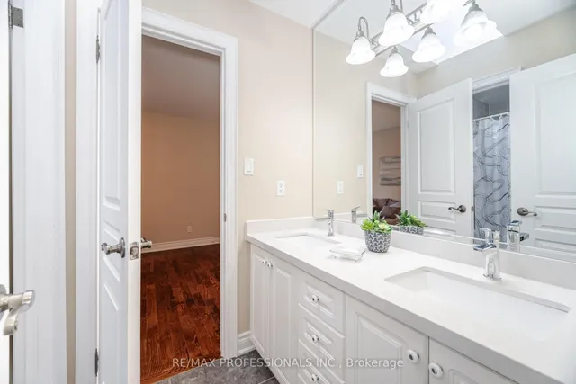 Additional image 34 of 87 Lavington Dr