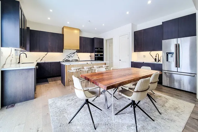 Additional image 18 of 205 Agro St