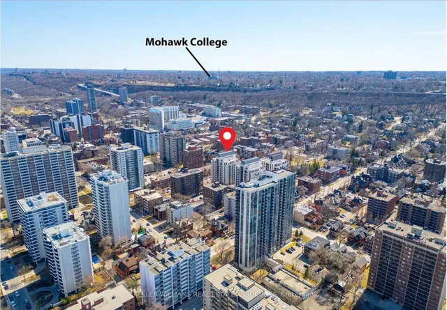 Additional image 34 of 81 Robinson St Unit PENTHOUSE 1106