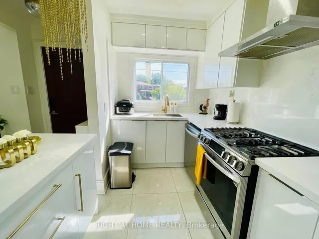 Additional image 13 of 174 Aylesworth Ave