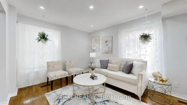 Additional image 7 of 54 Luminous Crt