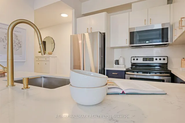 Additional image 20 of 25 Cole St Unit 1201