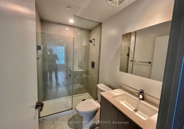 Additional image 18 of 1926 Lakeshore Blvd Unit 2006